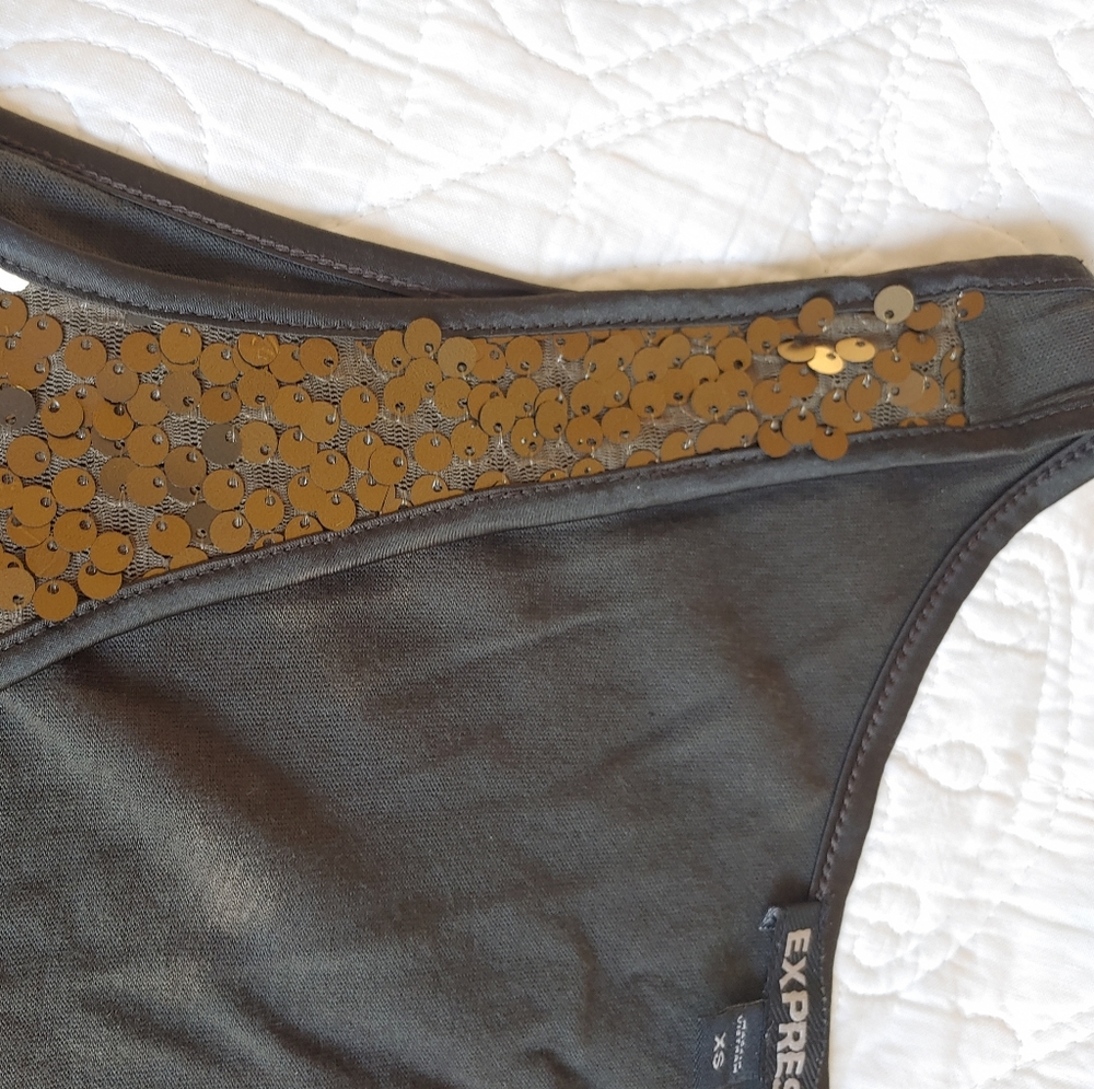 Sequin Tank Top - Picture 4 of 9